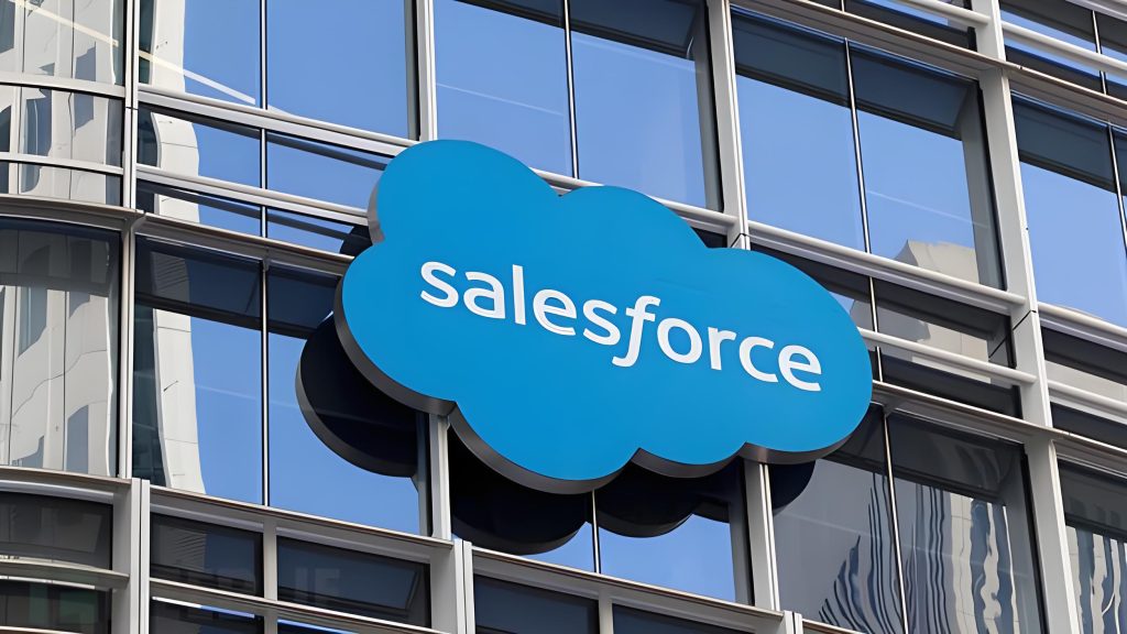 Salesforce推出“无头360”战略:推倒界面,让AI智能体直接接管平台