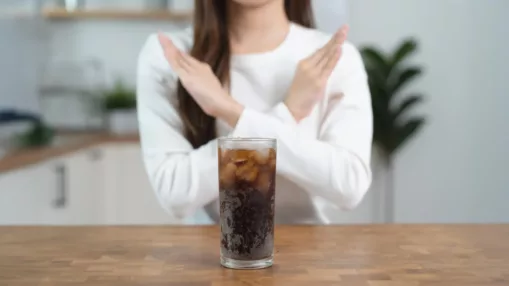 科学家发现无糖饮食存在惊人隐患