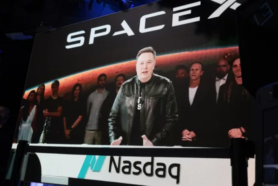 SpaceX震撼上市：马斯克成世界首富