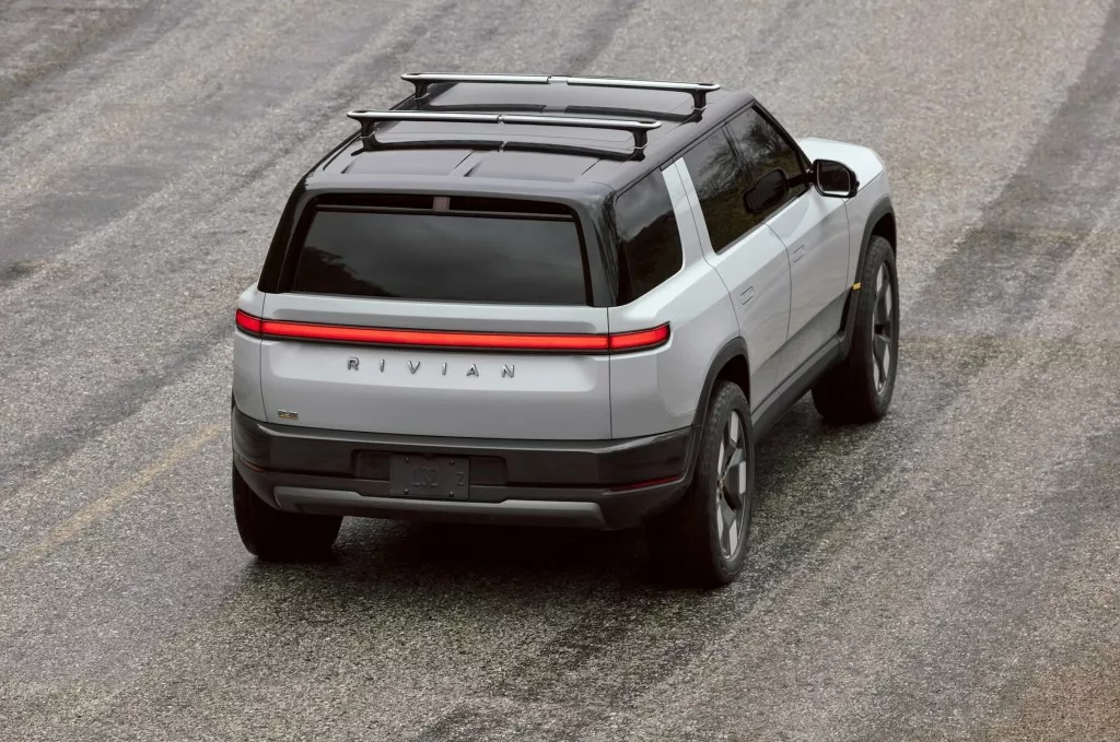 Rivian R2交付后裁员数百，旨在提升效率
