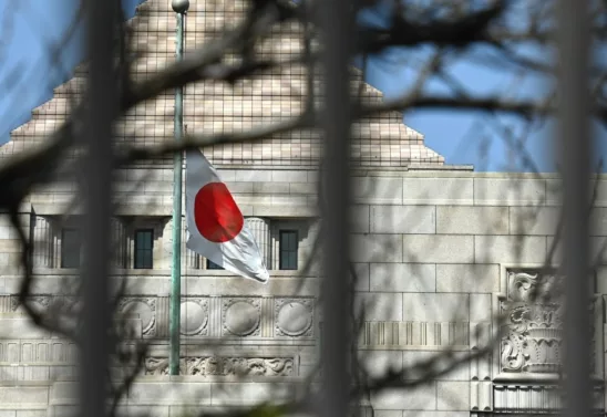 黄仁勋东京之行：英伟达布局日本工业AI