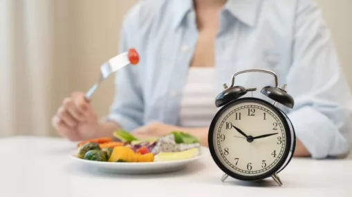 限时8小时进食 或可延缓大脑衰老