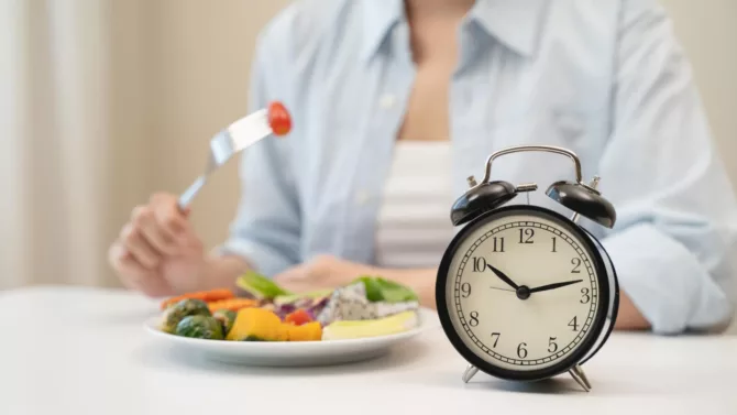 限时8小时进食 或可延缓大脑衰老