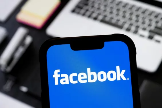 Facebook推出创作者工作室App，内置AI助手
