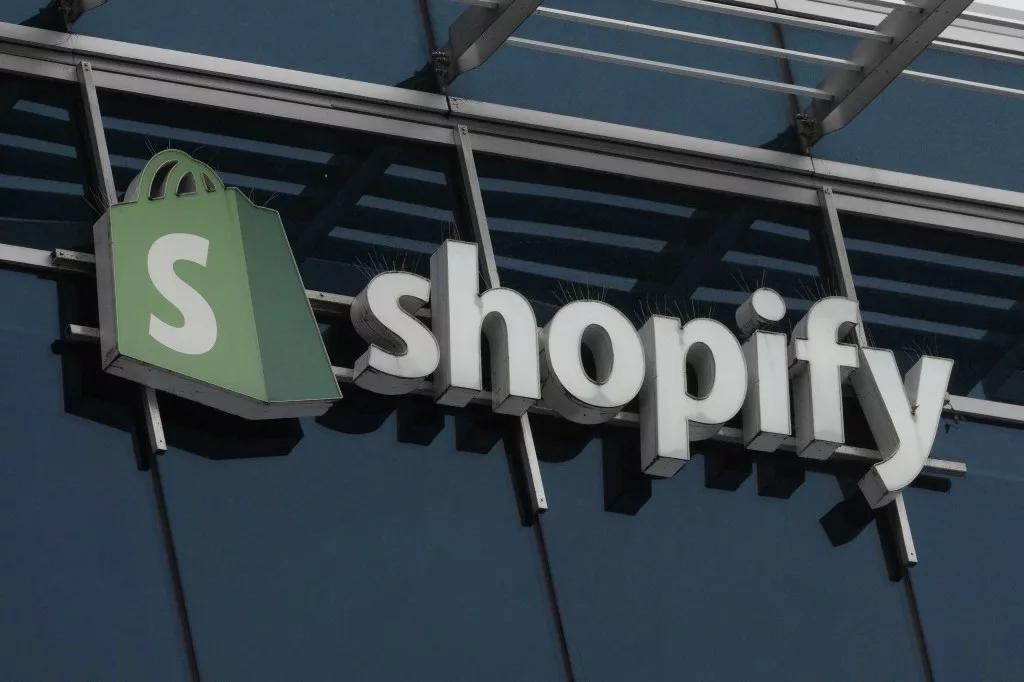 Shopify正式开放AI智能体在线结账通道