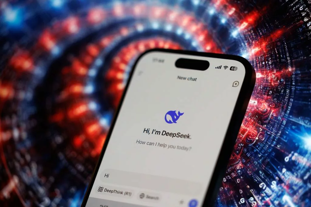 美禁止联邦机构使用DeepSeek AI，中方回应：反对泛化国家安全概念
