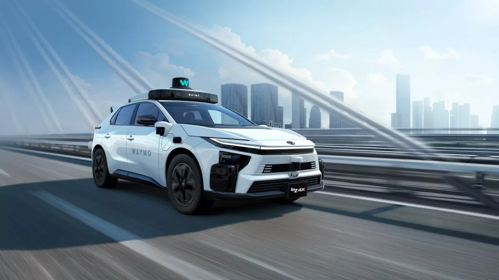 Waymo携手丰田布局日英Robotaxi市场