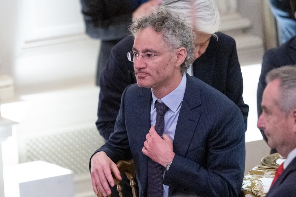 据报道，Palantir 正在帮助 IRS 调查金融犯罪